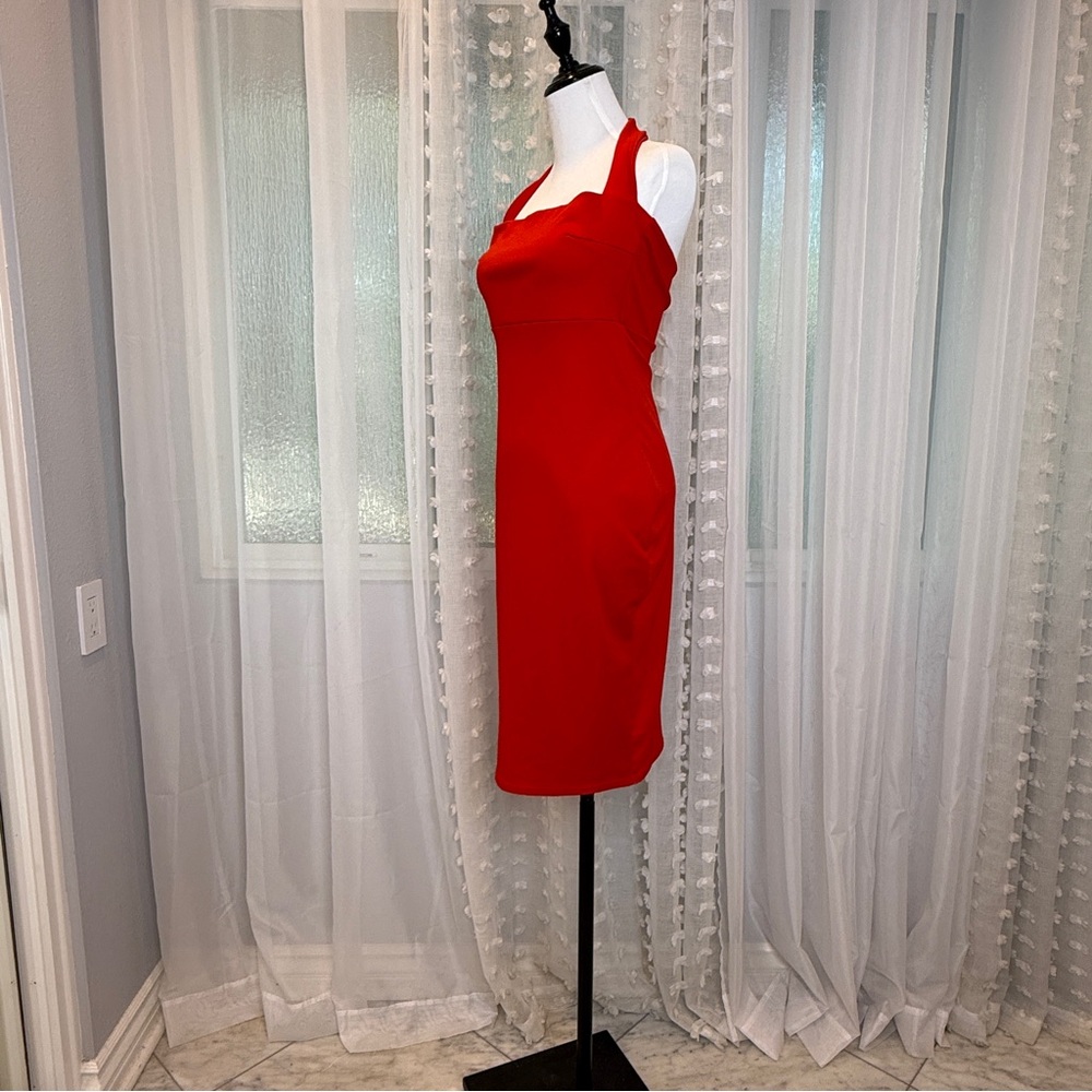 Chic Strapless Red Dress - Picture 2 of 6